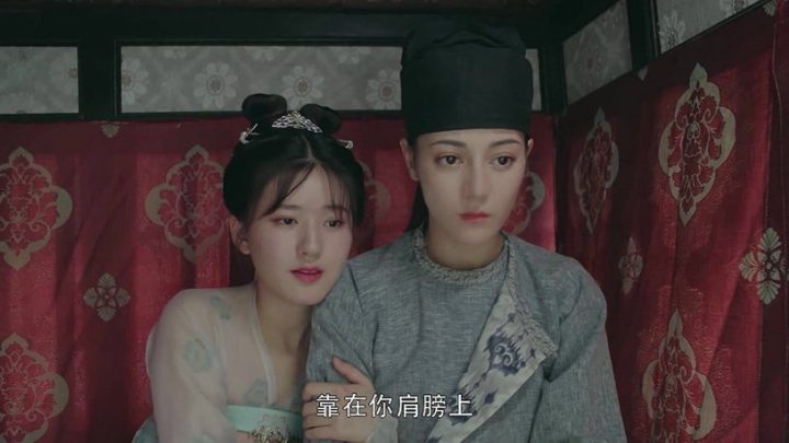 迪丽热巴和9位女星的神奇CP感！《与君初相识》和胡意旋像情人《长歌行》和赵露思好甜-8