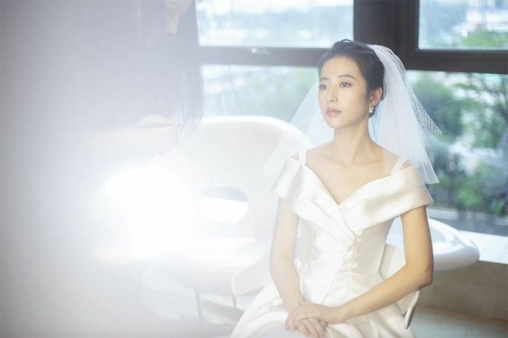 10位女星“国产剧婚纱造型”！《余生请多指教》结局杨紫婚纱好性感，白鹿婚纱造型却被嫌-12