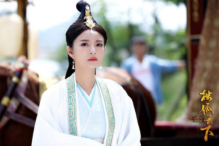 古装剧9位女星演“皇后”！秦岚端庄优雅，吴谨言被批渣女，她竟被称“一代丑后”-19