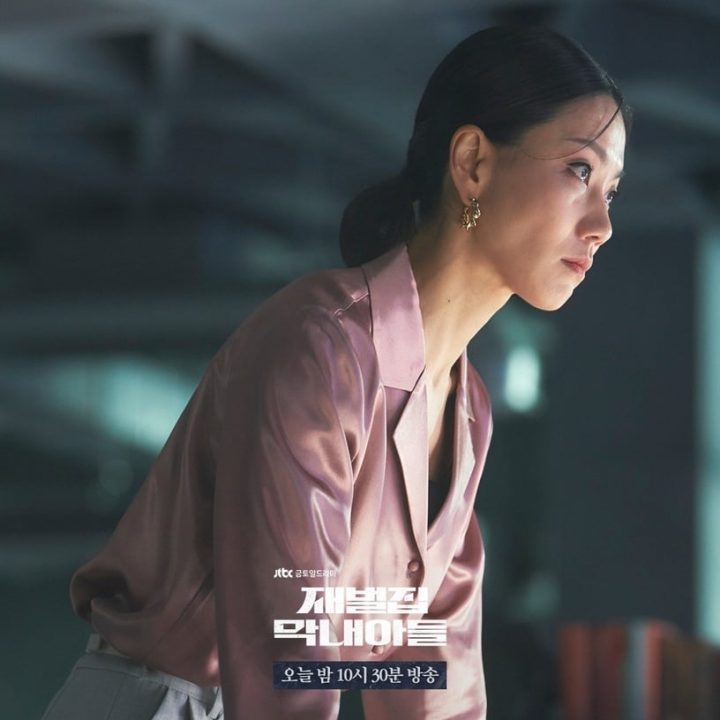 从《财阀家的小儿子》看三星公主“李富真”逆天人生！能力不输哥哥，却恋爱脑无缘继承-6