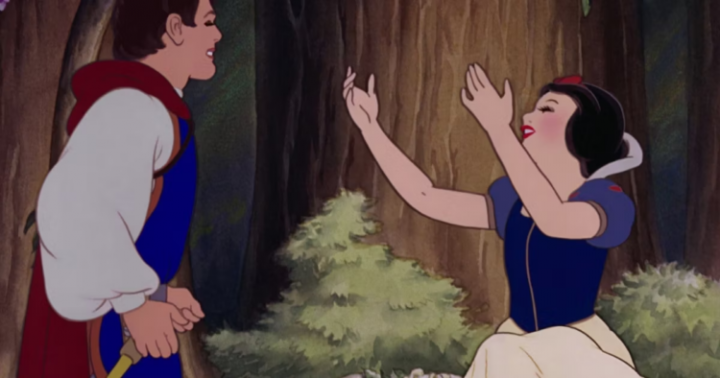 《白雪公主》真人版爱情故事将被删除！瑞秋·齐格勒：王子根本是跟踪狂