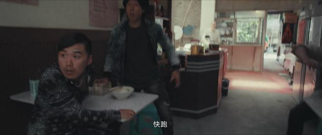 王志文新剧上线，连看8集后，我忍不住要说：悬疑剧就得这么拍！