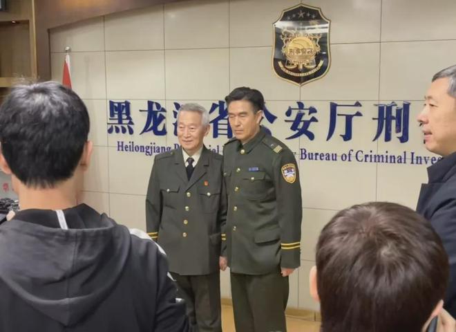 《我是刑警》百度云网盘「1080p泄露高清资源下载」迅雷下载